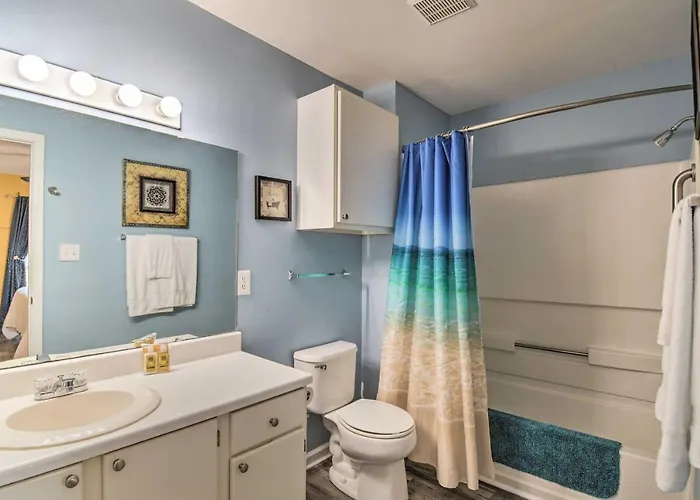 5 Mi To Beach: W/ Perks! Gulf Shores